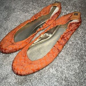 COACH FLATS. SIZE 7.5B MUST BE BUNDLED